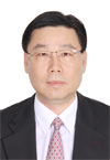 Zhijian Yang, Chief Operating Officer at OOCL